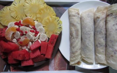 Fresh fruit breakfast